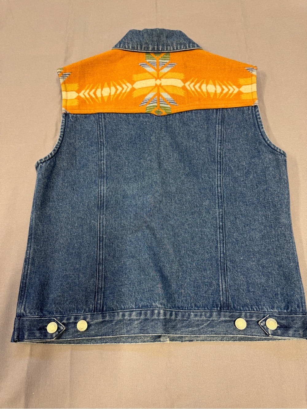 Vintage women’s Pendleton Denim western Vest with Orange Southwestern Yoke 0004 - Picture 5 of 6